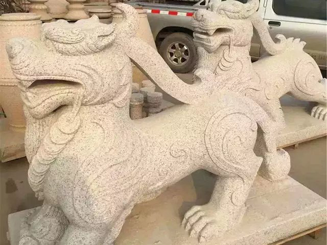 異形獅子